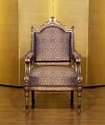 皇后が利用した椅子